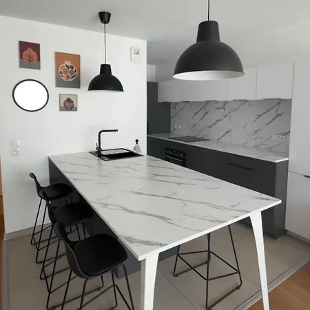 Magnifique Neuf A Deux Pas De Bordeaux Ле-Буска